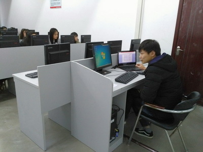 校企合作增強(qiáng)實(shí)踐教學(xué)，信息工程系動漫設(shè)計專業(yè)積極推進(jìn)雙師授課模式